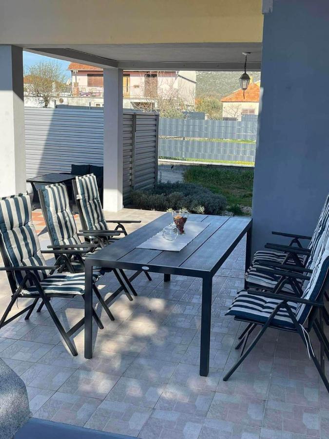 Holiday Home Lucija Sveti Filip i Jakov Zewnętrze zdjęcie